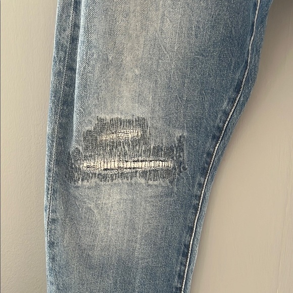 Men's Blue Distressed Jeans - Picture 2 of 16